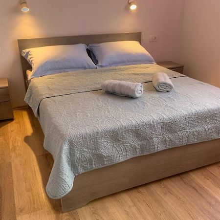 Apartment Lea Mataija Novi Vinodolski Eksteriør bilde