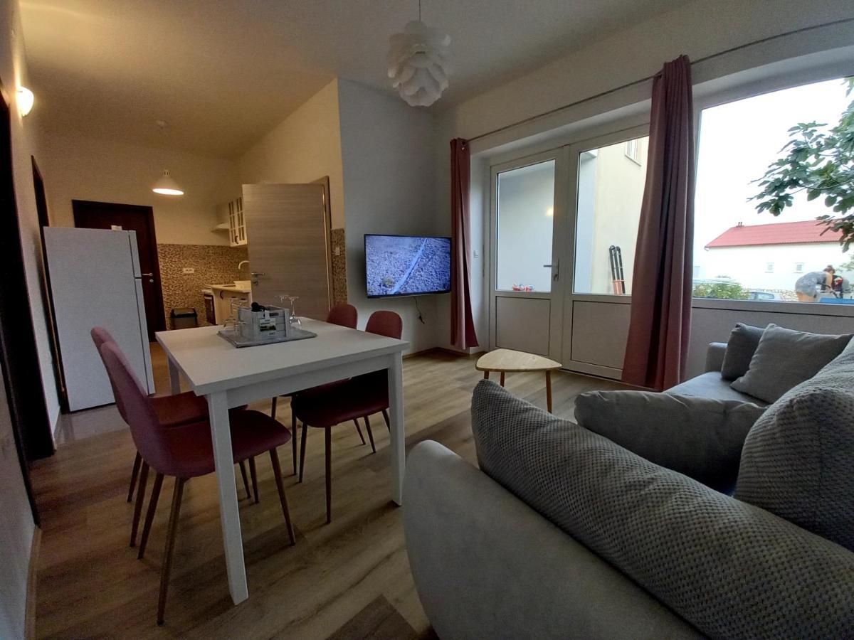 Apartment Lea Mataija Novi Vinodolski Eksteriør bilde