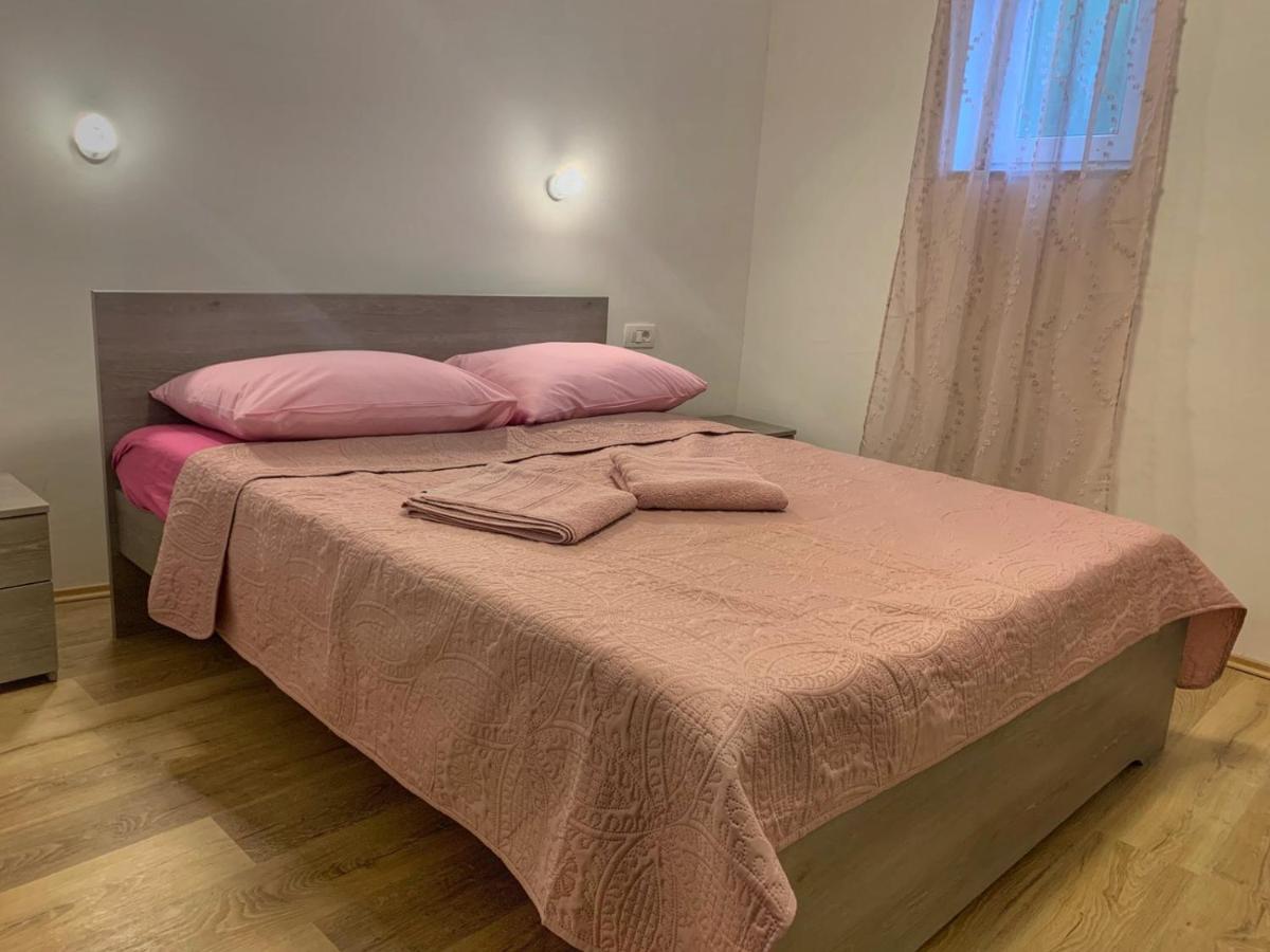 Apartment Lea Mataija Novi Vinodolski Eksteriør bilde